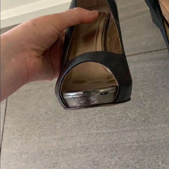 Bcbg high heels - worn a bit - Picture 4 of 4